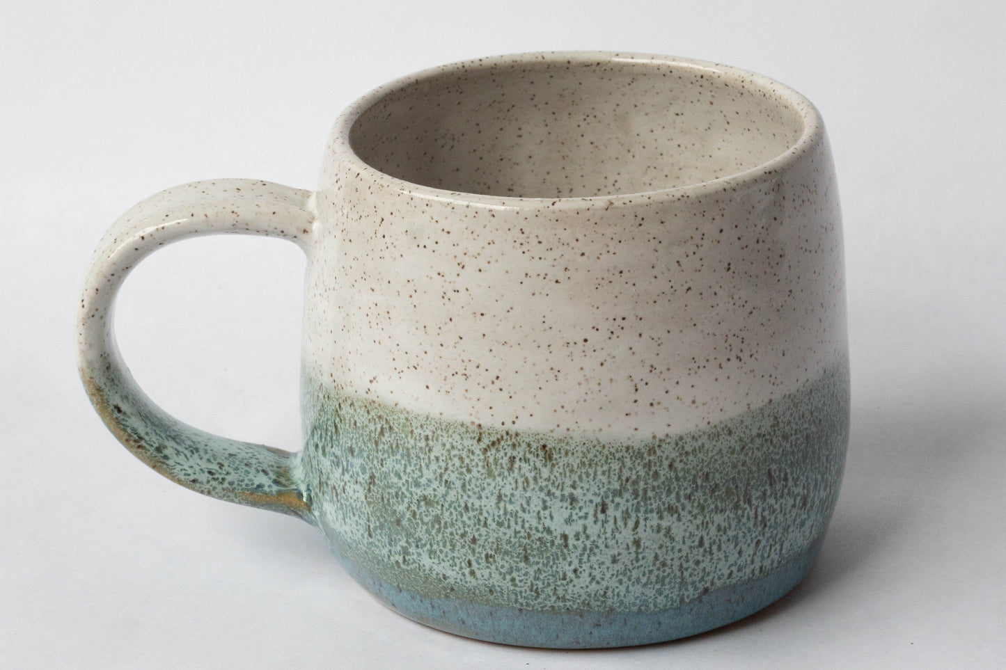 White and Blue Shorebreak Mug 1